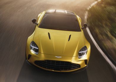 Aston Martin Vantage 2025