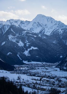 Snowy Peaks Vista