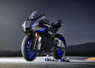 Yamaha YZF R1