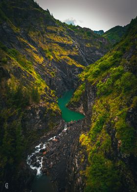 Gorgeous Green Lake 