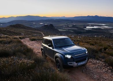 Land Rover Defender 110