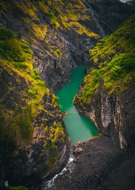 Emerald Green Lake 