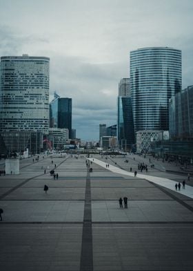 La Defense 2