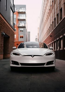 Tesla S