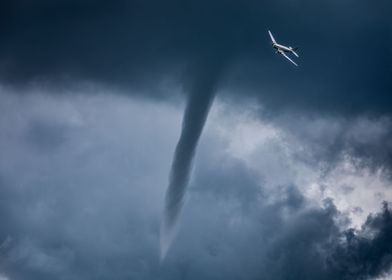 DC3 with tornado 