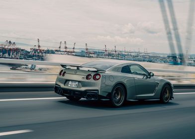 Nissan GT R Premium