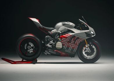 Custom Ducati Panigale V4R