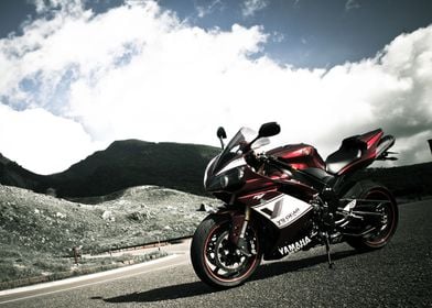 Yamaha R1