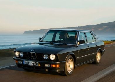 Bmw M5 E28