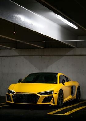 Audi R8