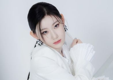 itzy LeeChaeryeong