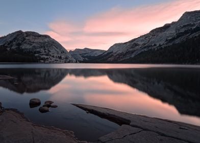 Lake Tenaya Dawn