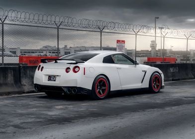 Nissan GTR