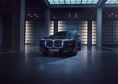 Black BMW i7