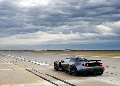 Hennessey Venom GT Spyder on Runway