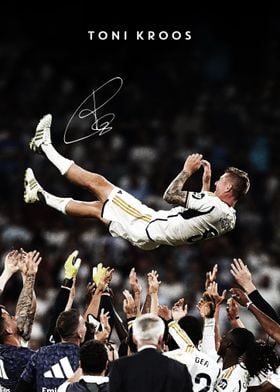 Toni Kroos Soccer Celebration