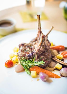 Grilled Lamb Chops with Vegetables