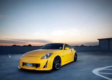 Yellow Nissan 350Z