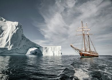 Sailing Past Iceberg