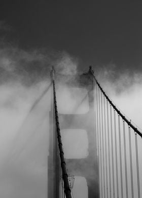 Golden Gate Bridge in Fog