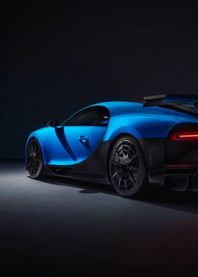 Blue Bugatti Chiron Super Sport