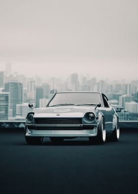 Front View of a Silver Datsun 240Z