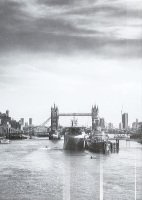 Tower Bridge &amp; Boats