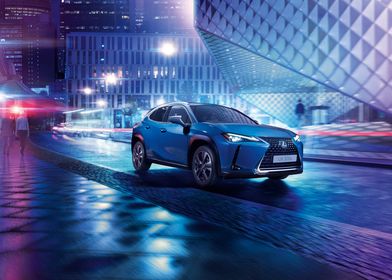 Lexus UX 250h  Night Drive