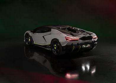 Lamborghini Revuelto