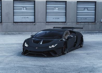 Black Lamborghini Huracan