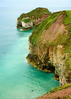 Coastal Cliffs and Turquoise Waters