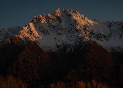 Snowy Mountain Pioneer Peak