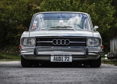 Classic Audi 100