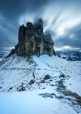 Snowy Mountain Peak | Dolomiten | Pragser Wildsee