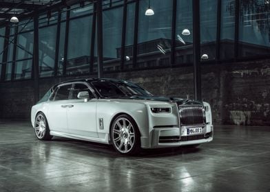 White Rolls Royce Phantom