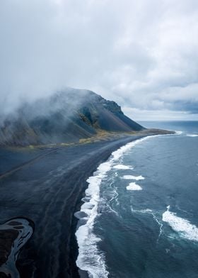 Iceland Black Sand Beach & Mountain