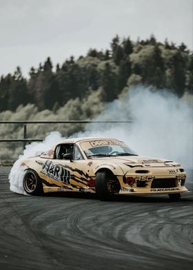 Drifting Mazda Miata