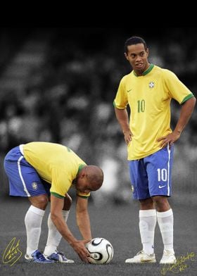 Roberto Carlos And Ronaldinho