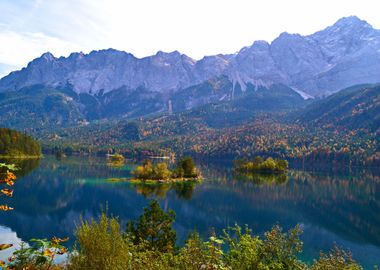 Eibsee in Autumn