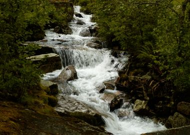 Waterfalls2