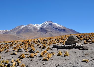 vulcanic landscape bolivia