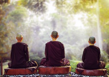 Three monks mediting