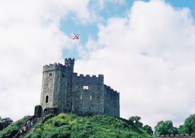 castle cloud green 