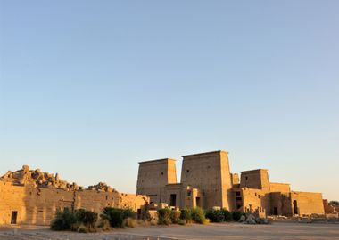 castle under blue sky