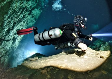 Cave Diving Exploration