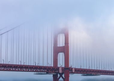 Golden Gate in Fog