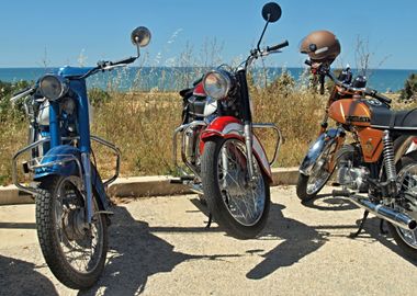 70s mopeds on the coast 