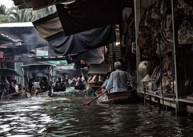 Bangkok canal market 