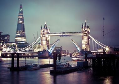 London City UK Night River