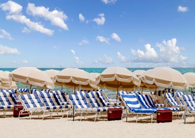 Idyllic beach scene 